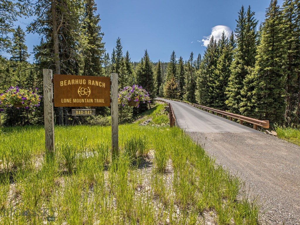 942 Lone Mountain Trail, Big Sky, Montana