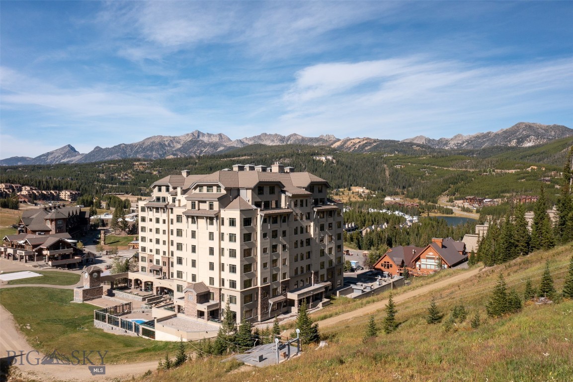 60 Big Sky Resort Rd, Summit 10310, Big Sky