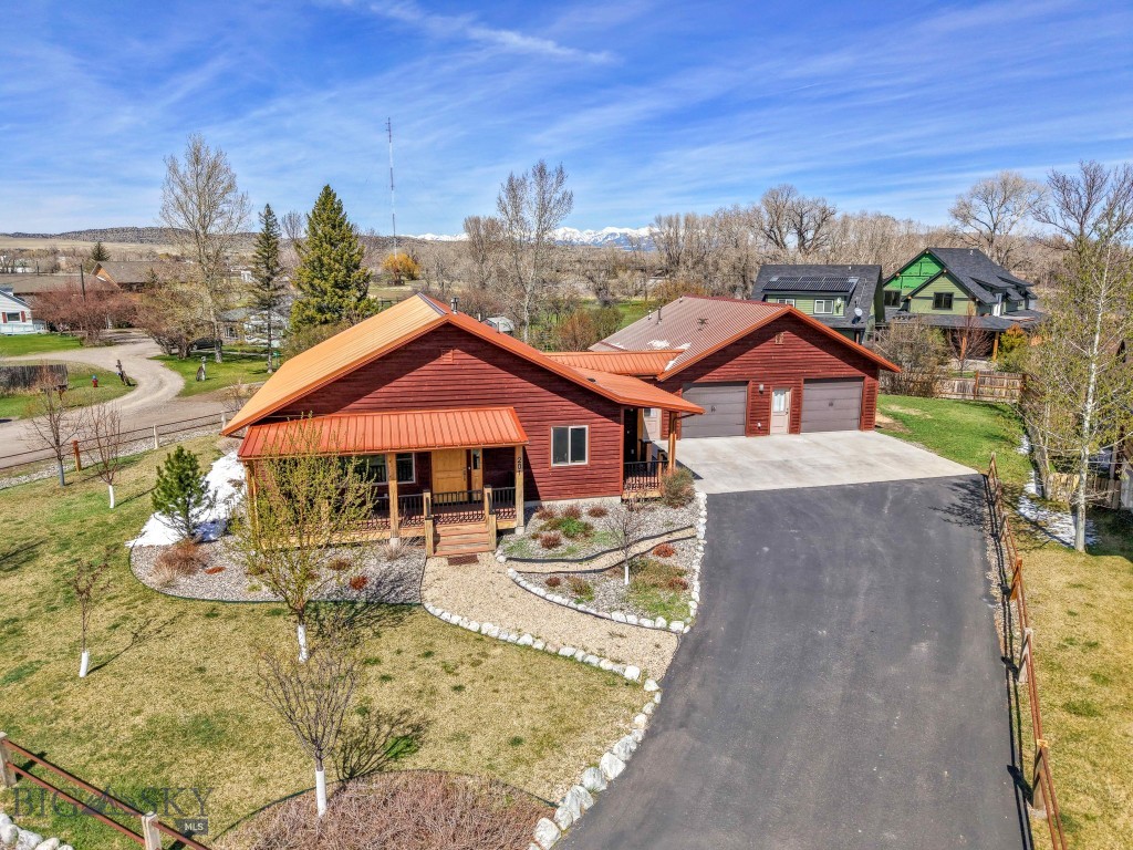 201 Little Creek Bend, Livingston