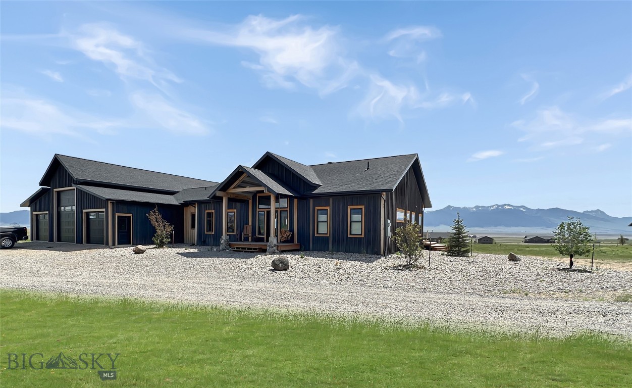 8 Montana Way, Ennis