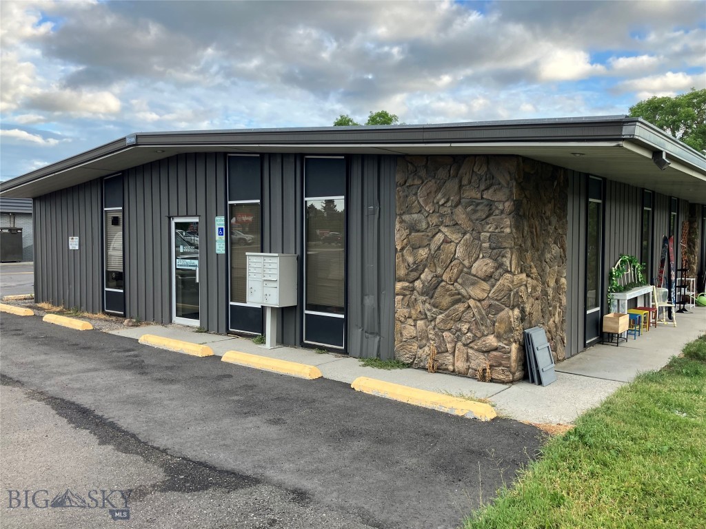 19 N 10th Avenue, Bozeman