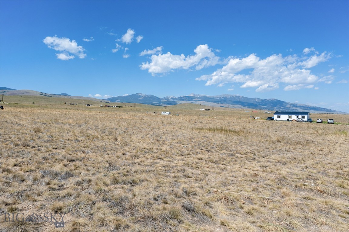 Lot 14 Powell Vista, Anaconda