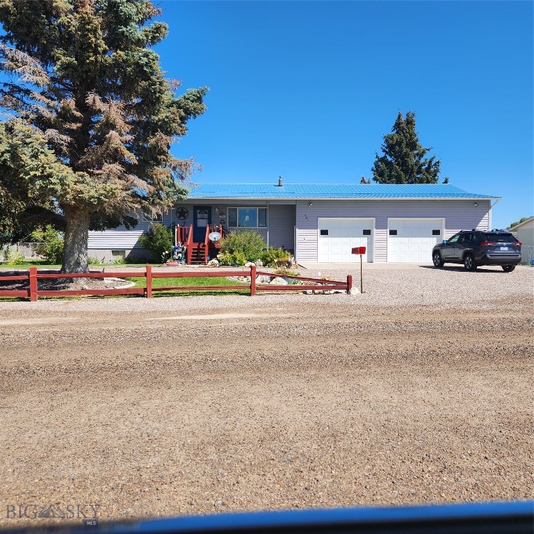 230 Beaverhead Lane, Dillon