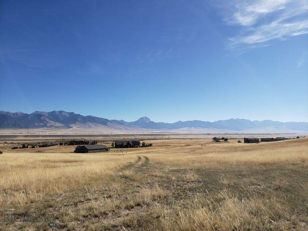 Lot 304 Shining Mountains 1, Ennis