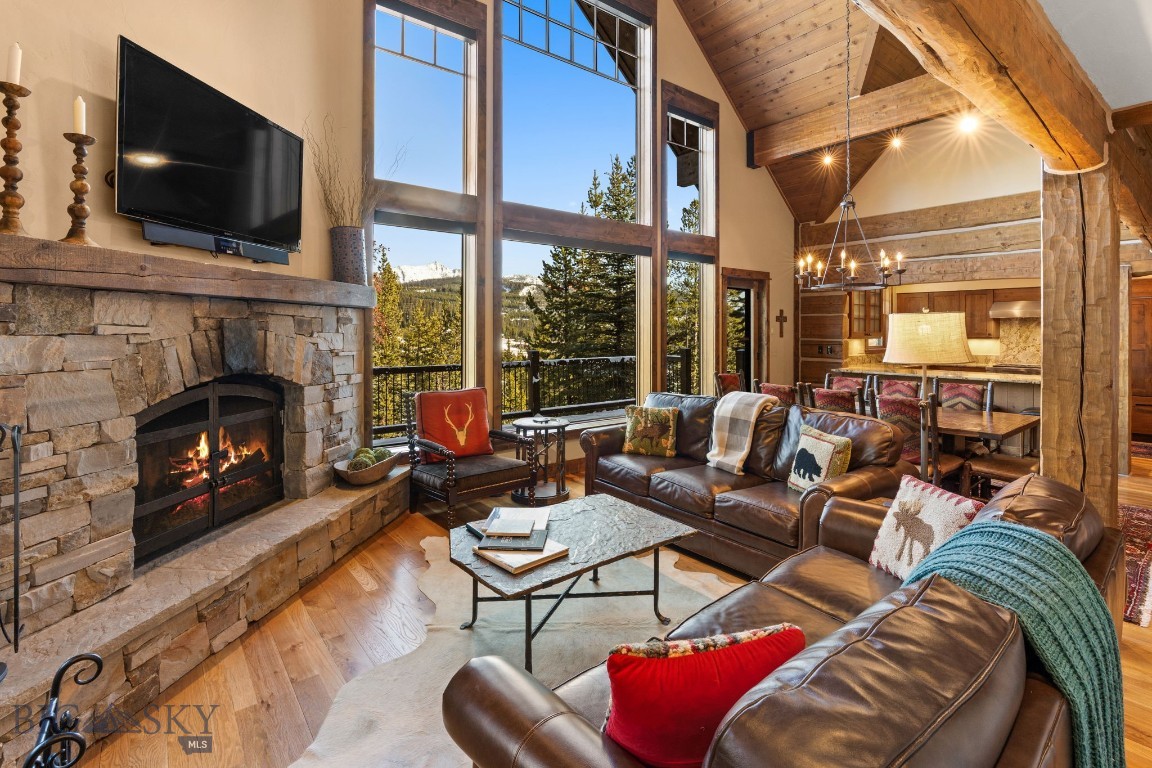 16 Oglala Road, Big Sky