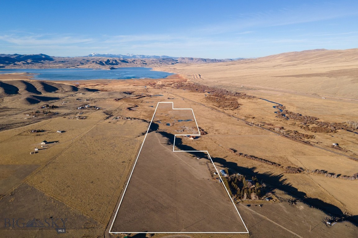 420 Jensen Ln, Dillon, Montana