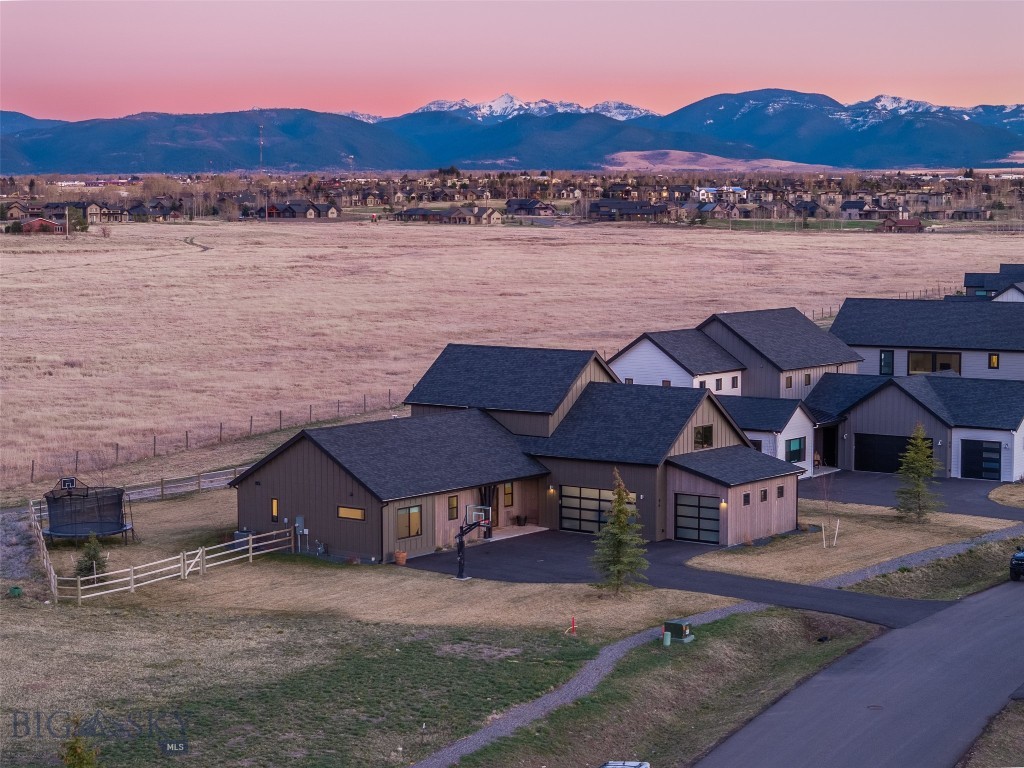 46 Creekbank Loop Lane, Bozeman, Montana