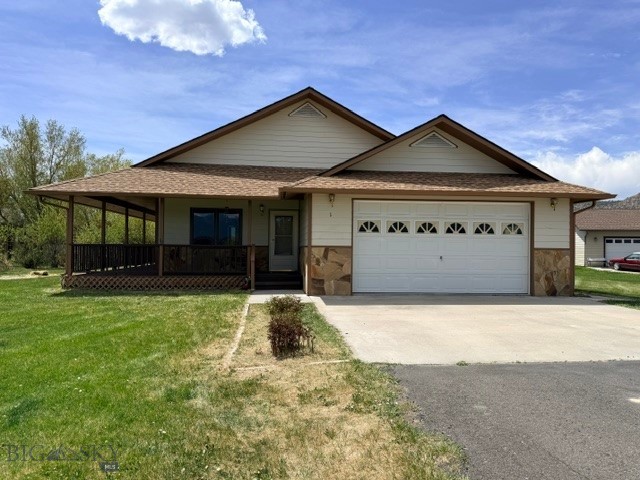 1 Lone Mountain Court, Ennis