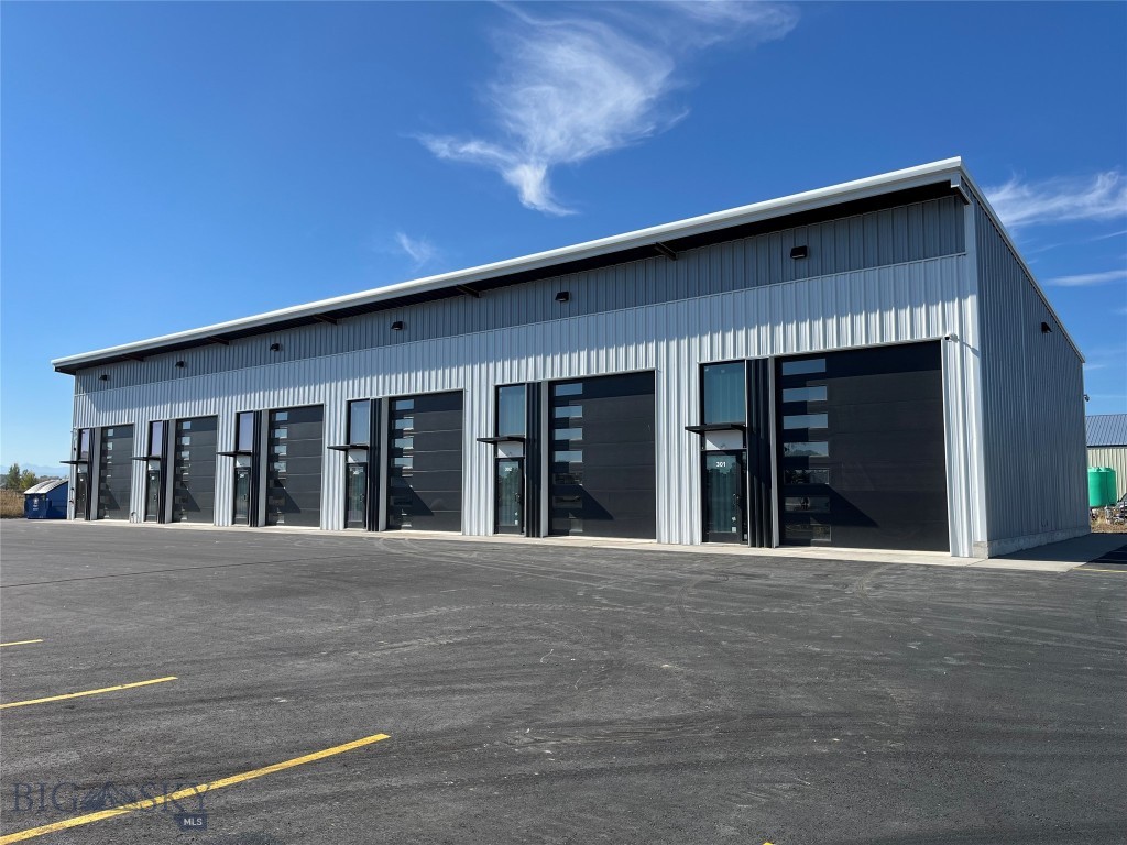 1828 Amsterdam Road 408, Belgrade, Montana
