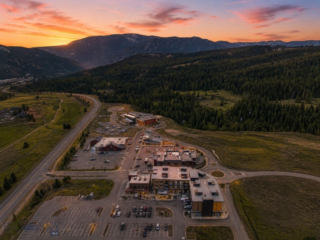 211 Town Center Avenue 2H, Big Sky, Montana
