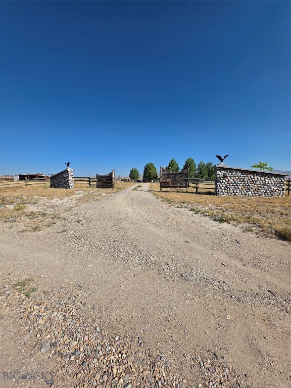 38 Sundust Lane, Twin Bridges, Montana
