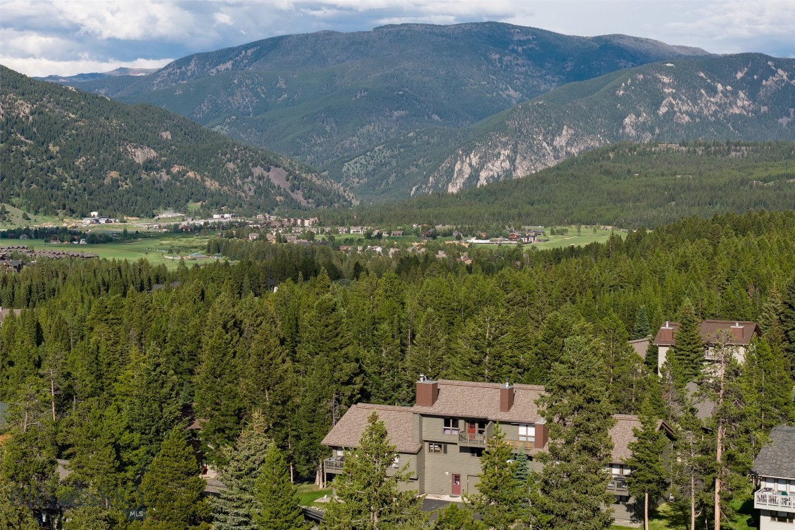 32 Rose Hip Circle N-3, Big Sky, Montana
