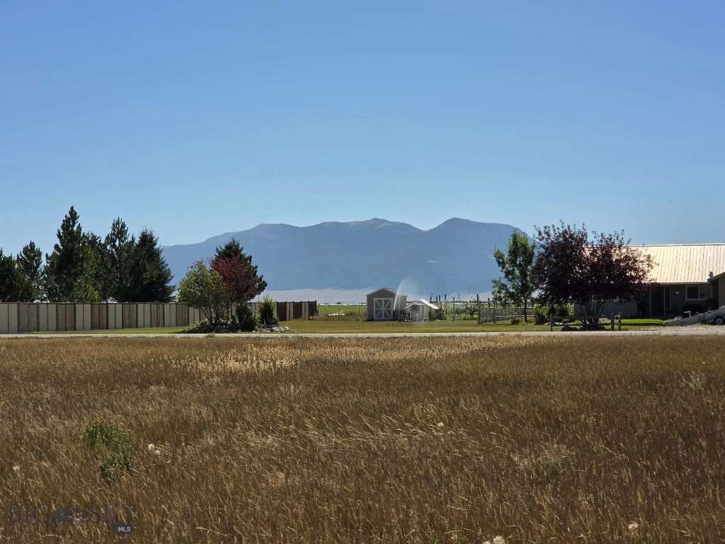 380 Southwind, Dillon