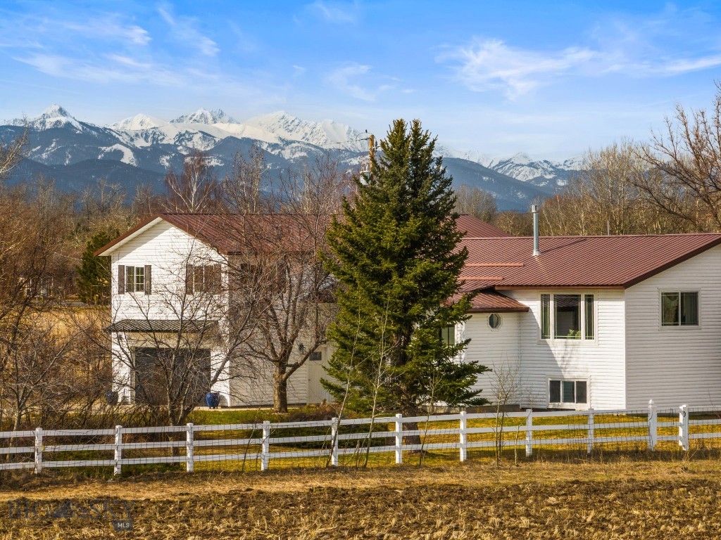7849 Cottonwood Road, Bozeman