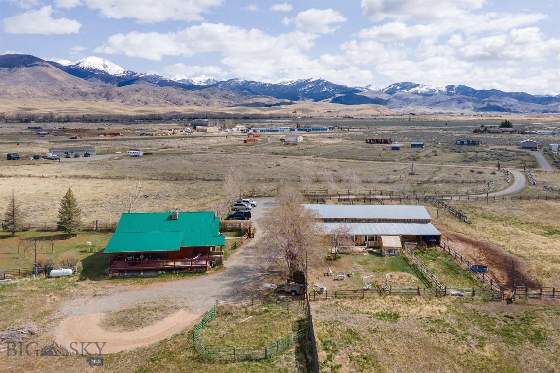 18 7M4R Road, Sheridan
