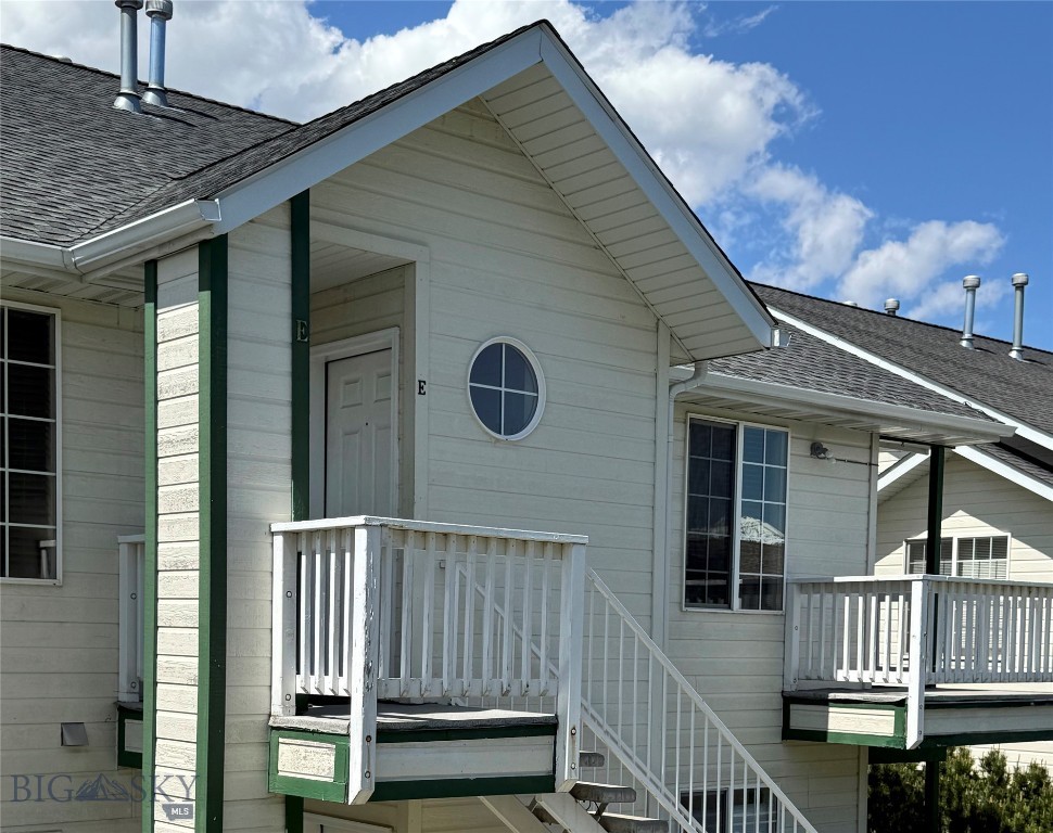305 Michael Grove Avenue E, Bozeman
