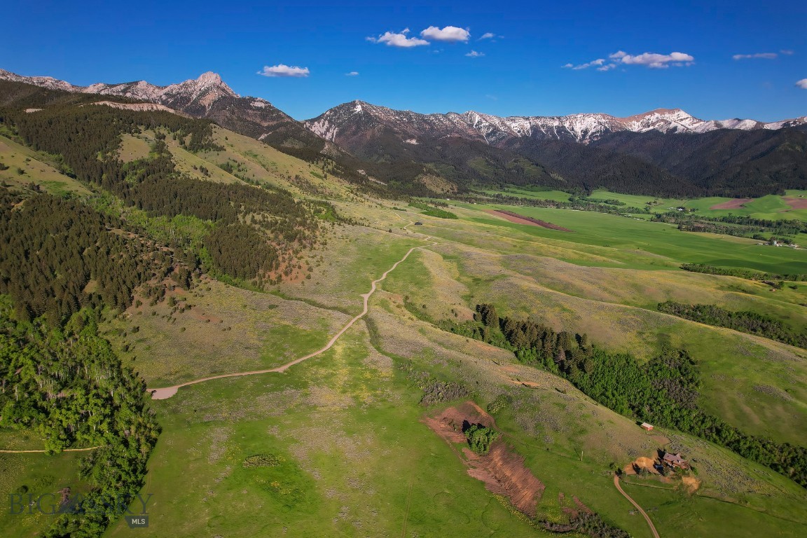 Bridger Foothills Ranch at Four Bar Ranches, Belgrade