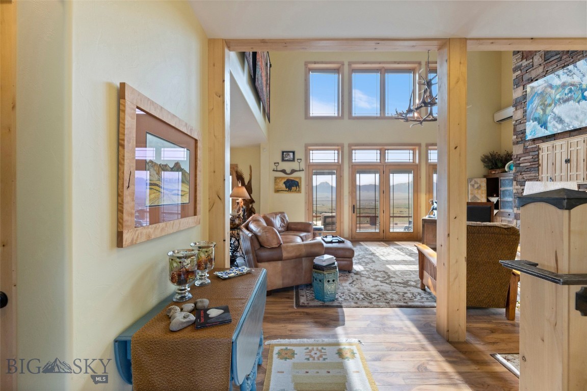 95 Foothill Trl, Ennis