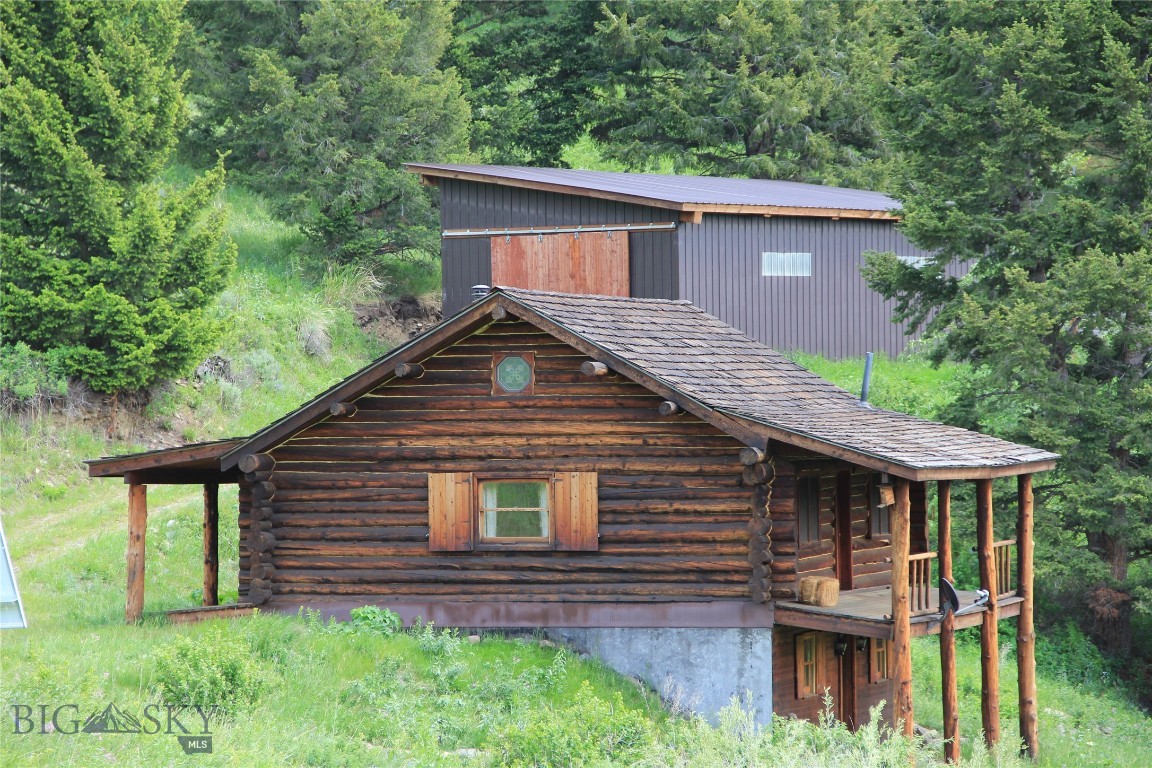 524 Grizzly Meadow Road, Emigrant