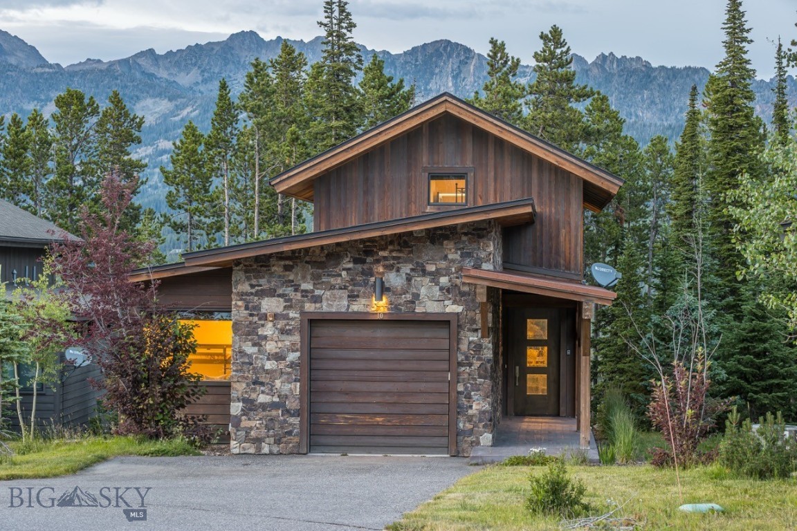 10 Alpine Bend Drive, Big Sky