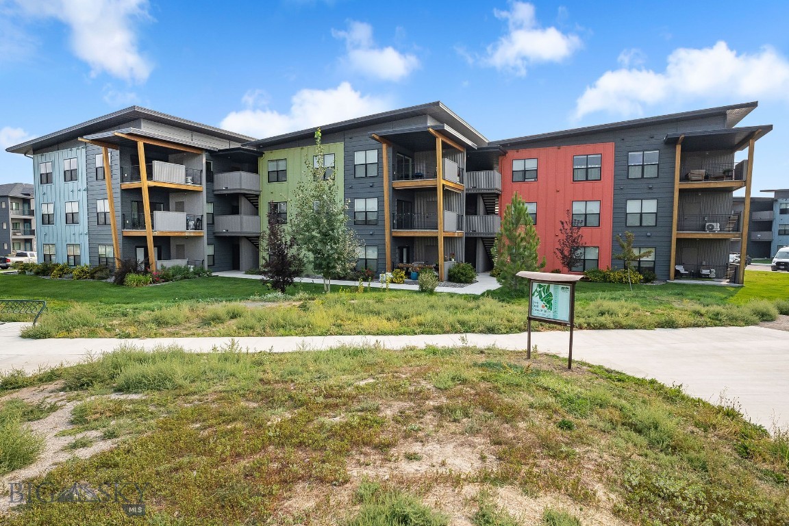 2440 Tschache Lane 302, Bozeman