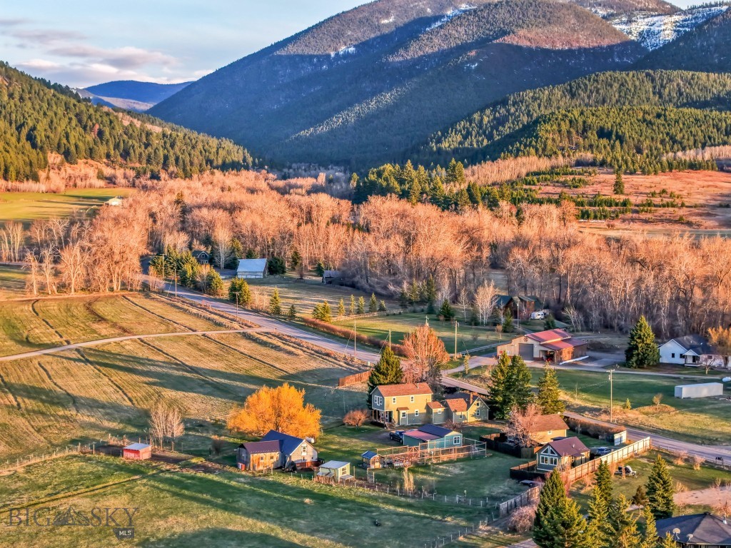 12977 Cottonwood Road, Bozeman