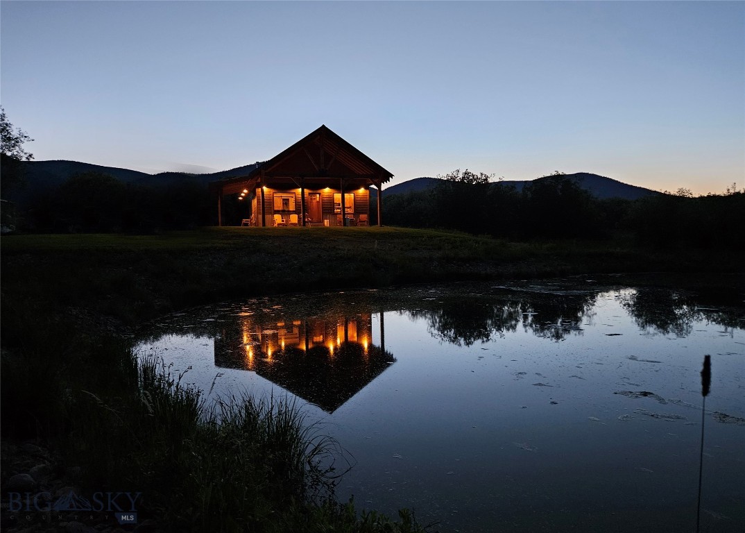 301 Mountain View Way, Polaris