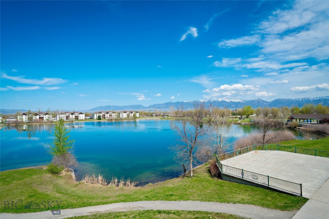 129 Village Drive 301B, Belgrade, Montana