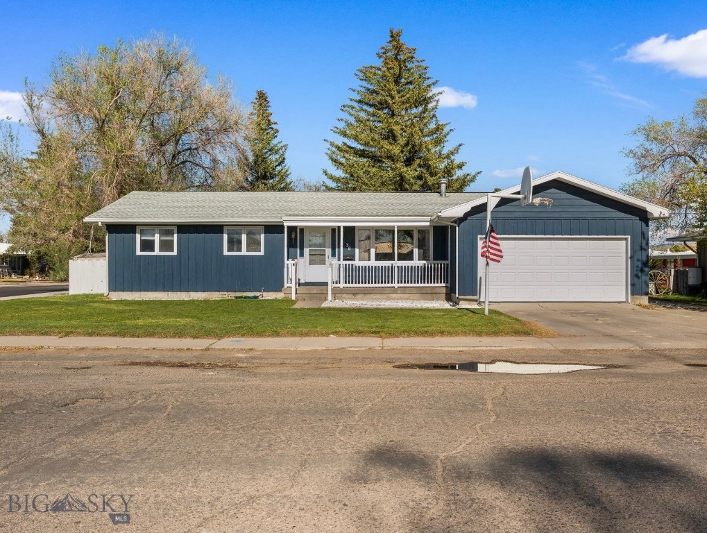 38 N Walnut Street, Dillon