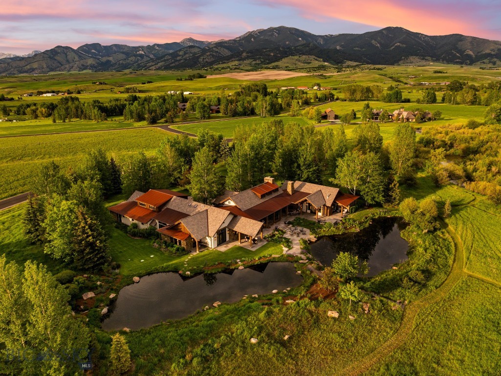 100 Farm View Lane, Bozeman, Montana