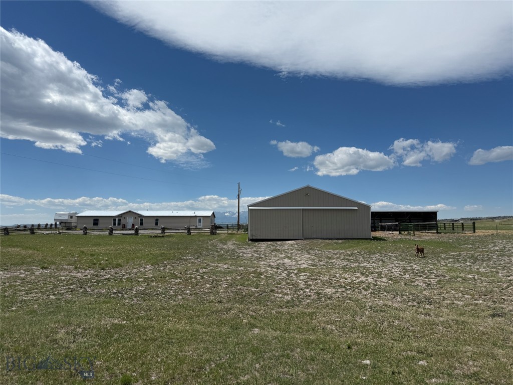 27 Cox Creek Lane, Big Timber, Montana