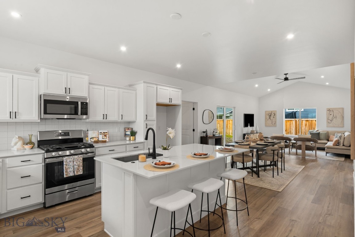 721 Spaniel Lane, Belgrade, Montana
