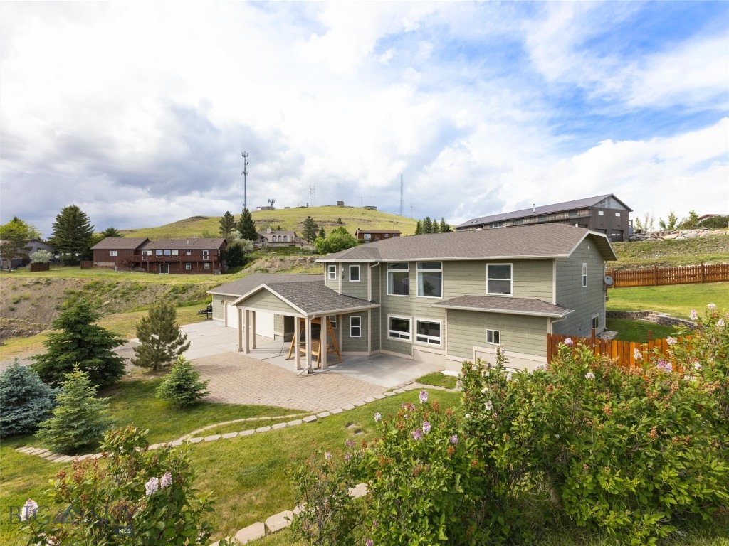 105 High Ground Avenue, Livingston