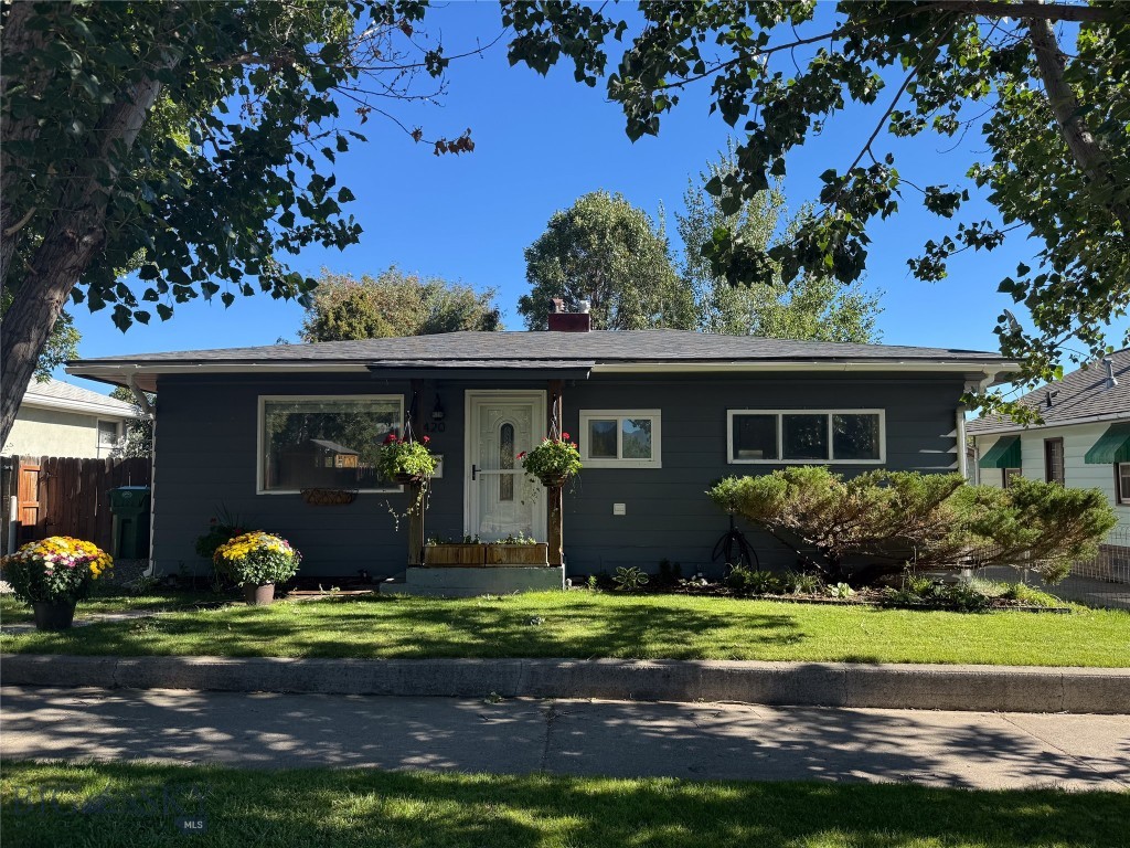 420 N 7th, Livingston
