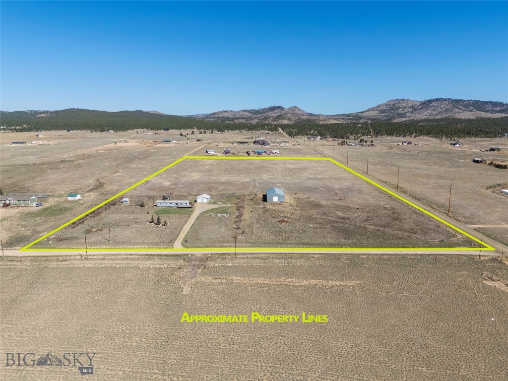 2576 Fantasy Road, Helena