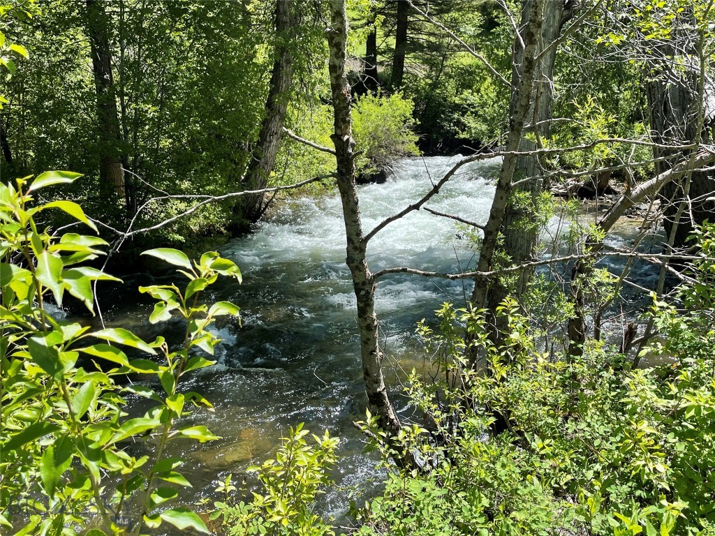 Lot 10 Boulder River, Cardwell