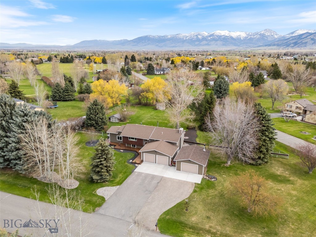 220 Cirque Drive, Bozeman