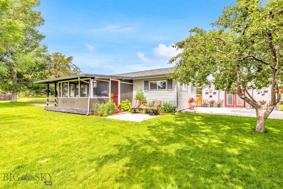 2 Harris Place, Livingston