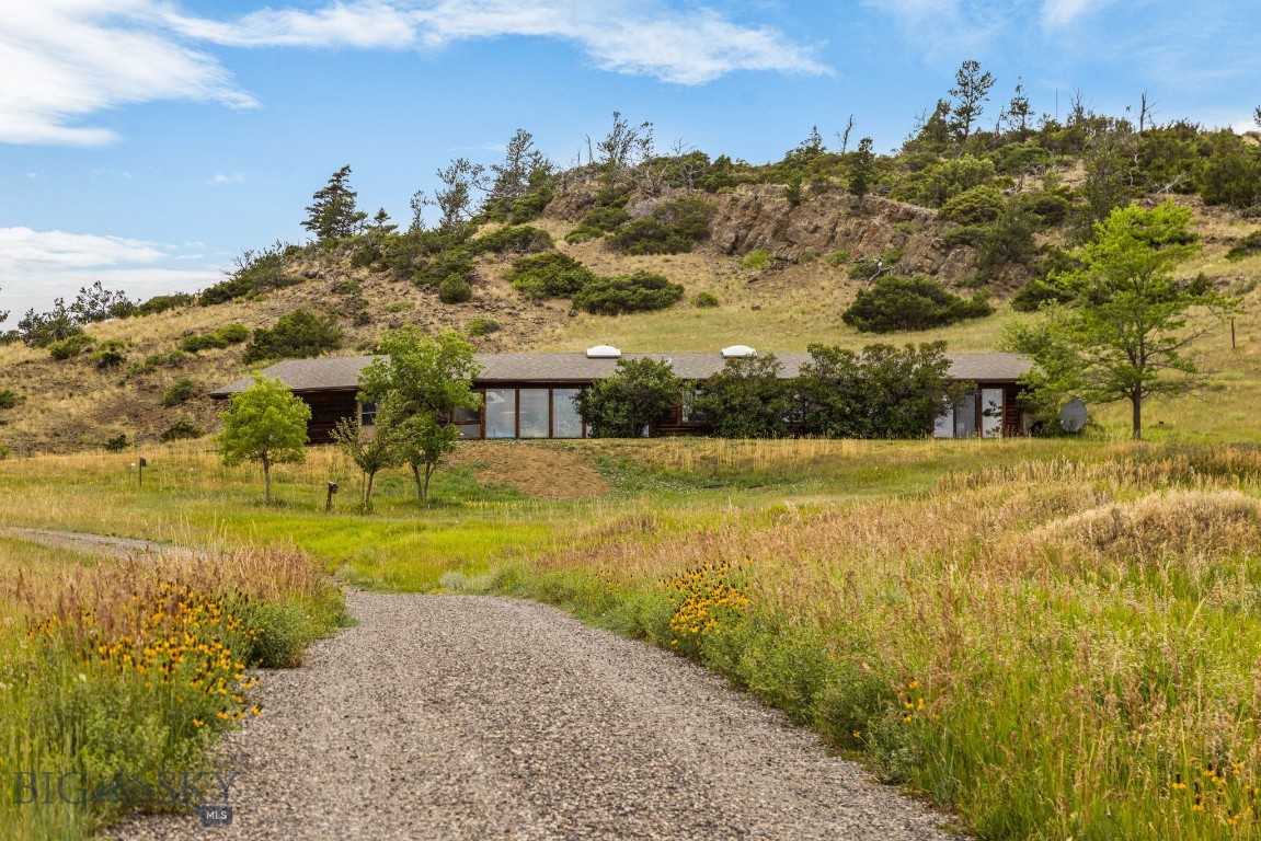 170 Cokedale Road, Livingston