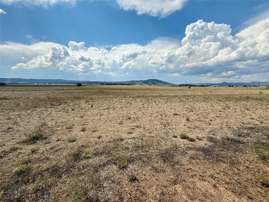 NHN Blacktail Loop, Butte