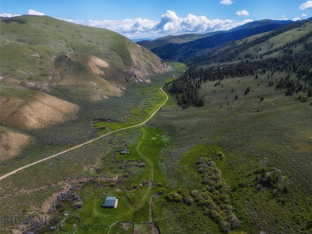1855 Middle Fork Little Sheep Creek, Lima