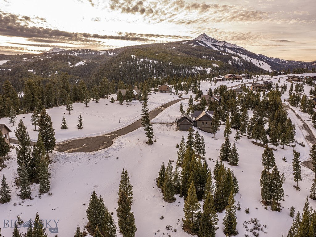 768 Antler Ridge, Big Sky