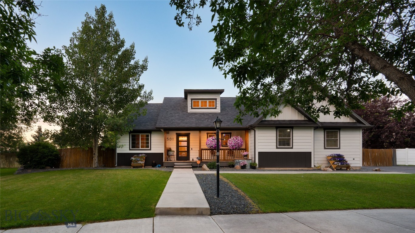 501 Red Barn Drive, Belgrade