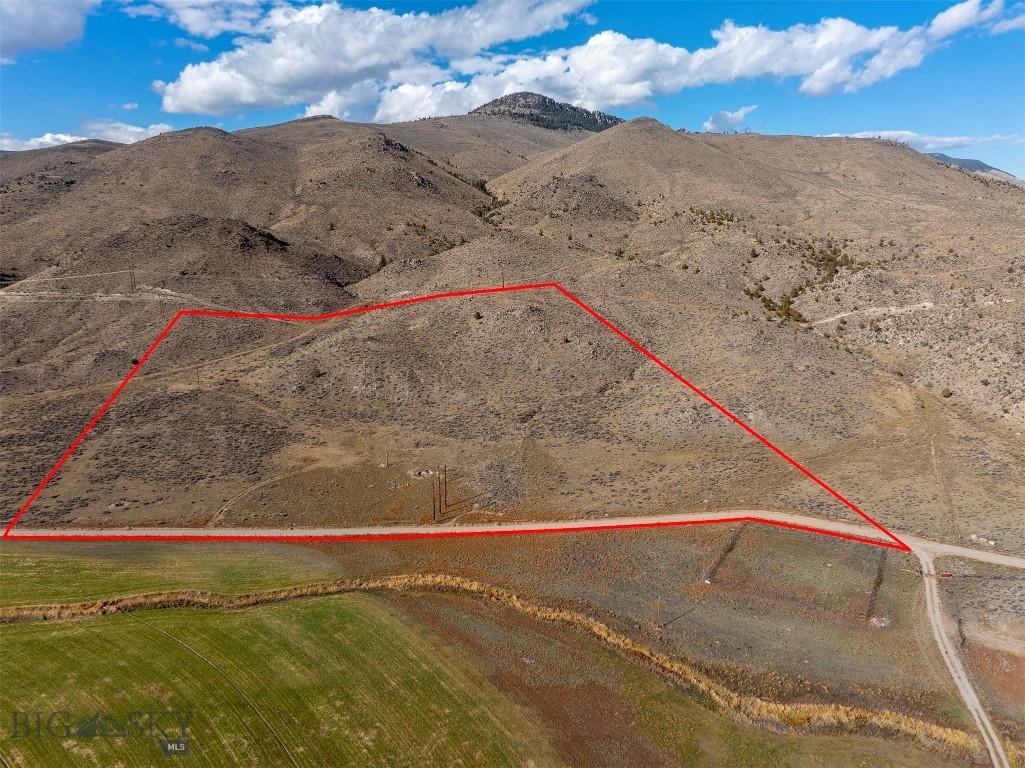3021 Big Horn Road, Melrose, Montana