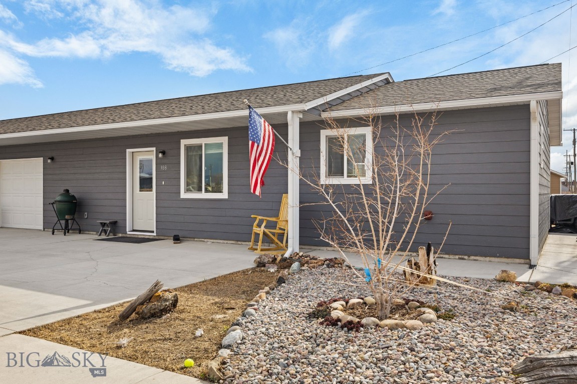 108 Timmons Street, Dillon