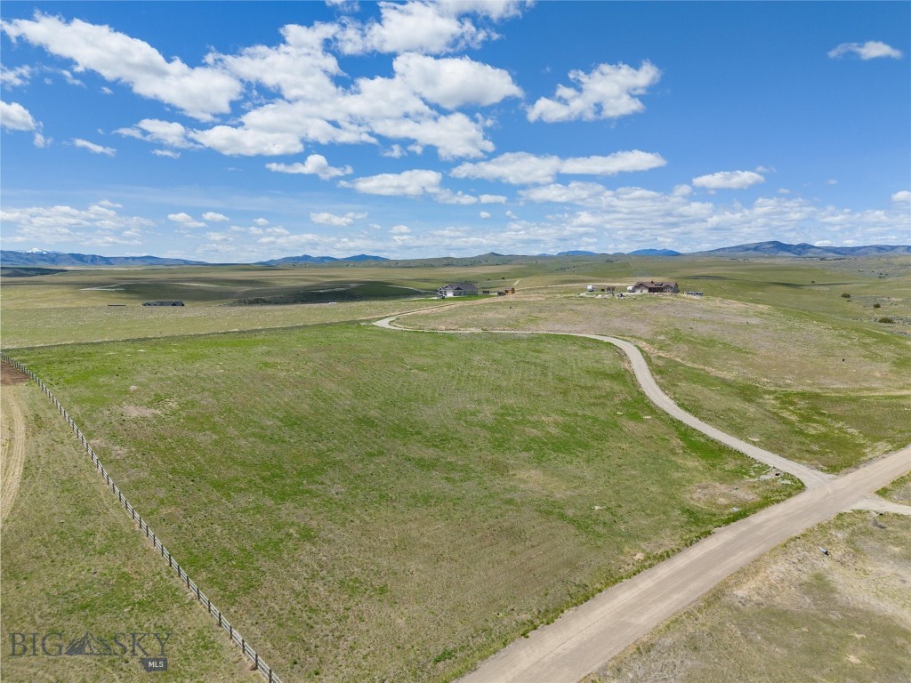 13 Beargrass Trail, Three Forks