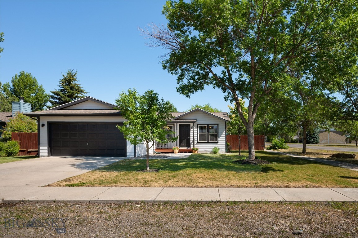 701 Oakwood Drive, Belgrade