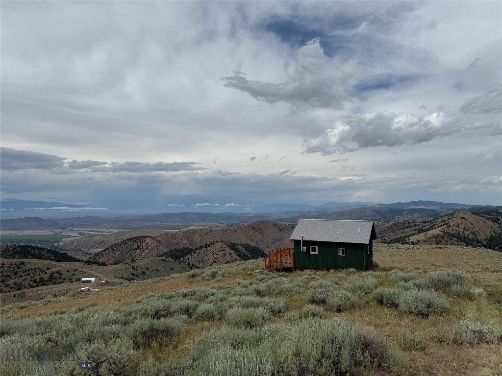 357 Pole Gulch Road, Three Forks