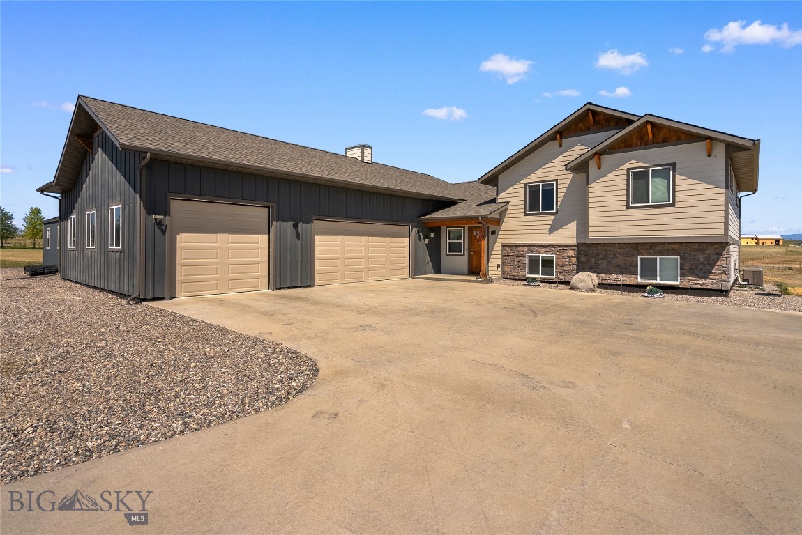 14 Evening Star Road, Three Forks