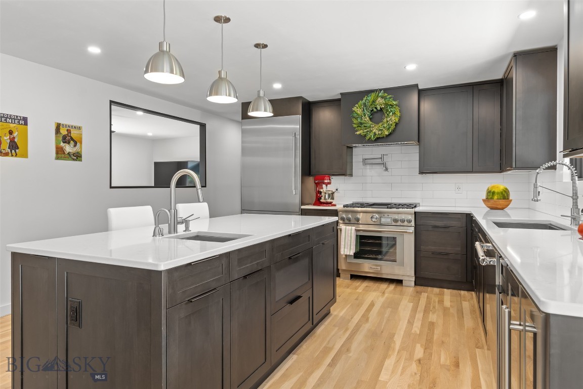 9200 River Road, Bozeman